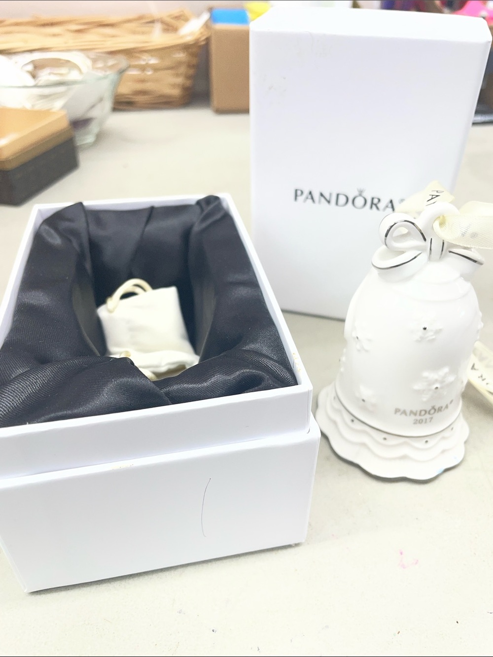 Collectible Pandora 2017 Christmas Bell ornament